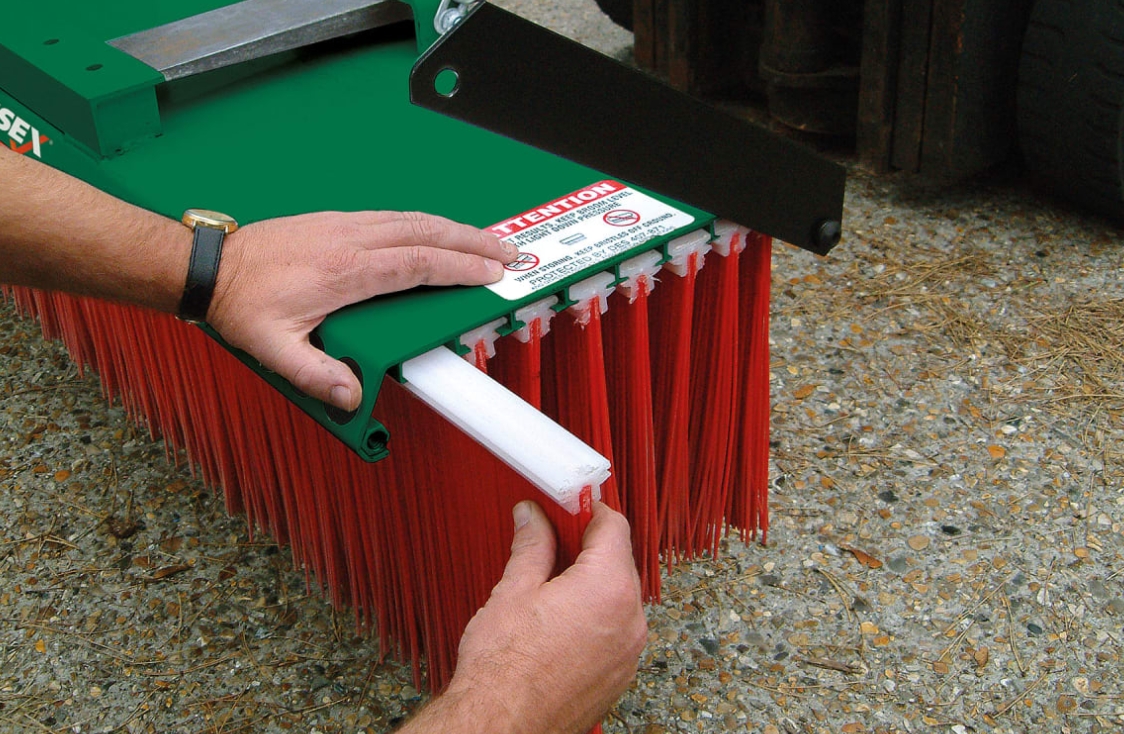 Forklift Push Broom